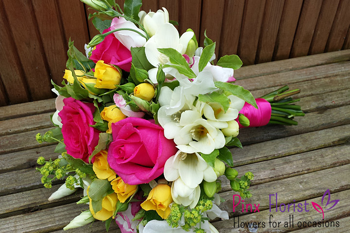 Pinx Florist Winchester Bridesmaids Flowers
